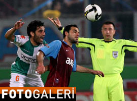 TRABZONSPOR SON NEFESTE - FOTO
