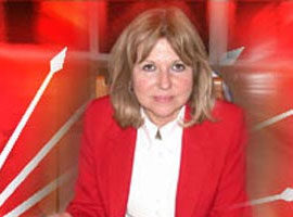 Nur Serter'e <b> güle güle</b> dendi