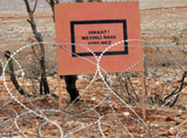 Onlar kullanıyor biz bakıyoruz!