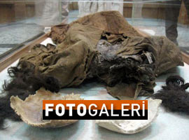 14 asırdır <b>bozulmayan ceset! - Foto</b>