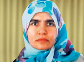 Hasta yatağında öğrencilerini sayıkladı