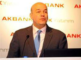 Akbank'ın Genel Müdürü değişti 