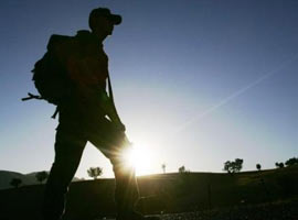 Hakkari'de 2 er yaralandı