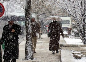 Edirne'de kar yağışı başladı