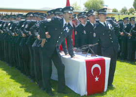 Ocak ayında 4405 polis alınacak