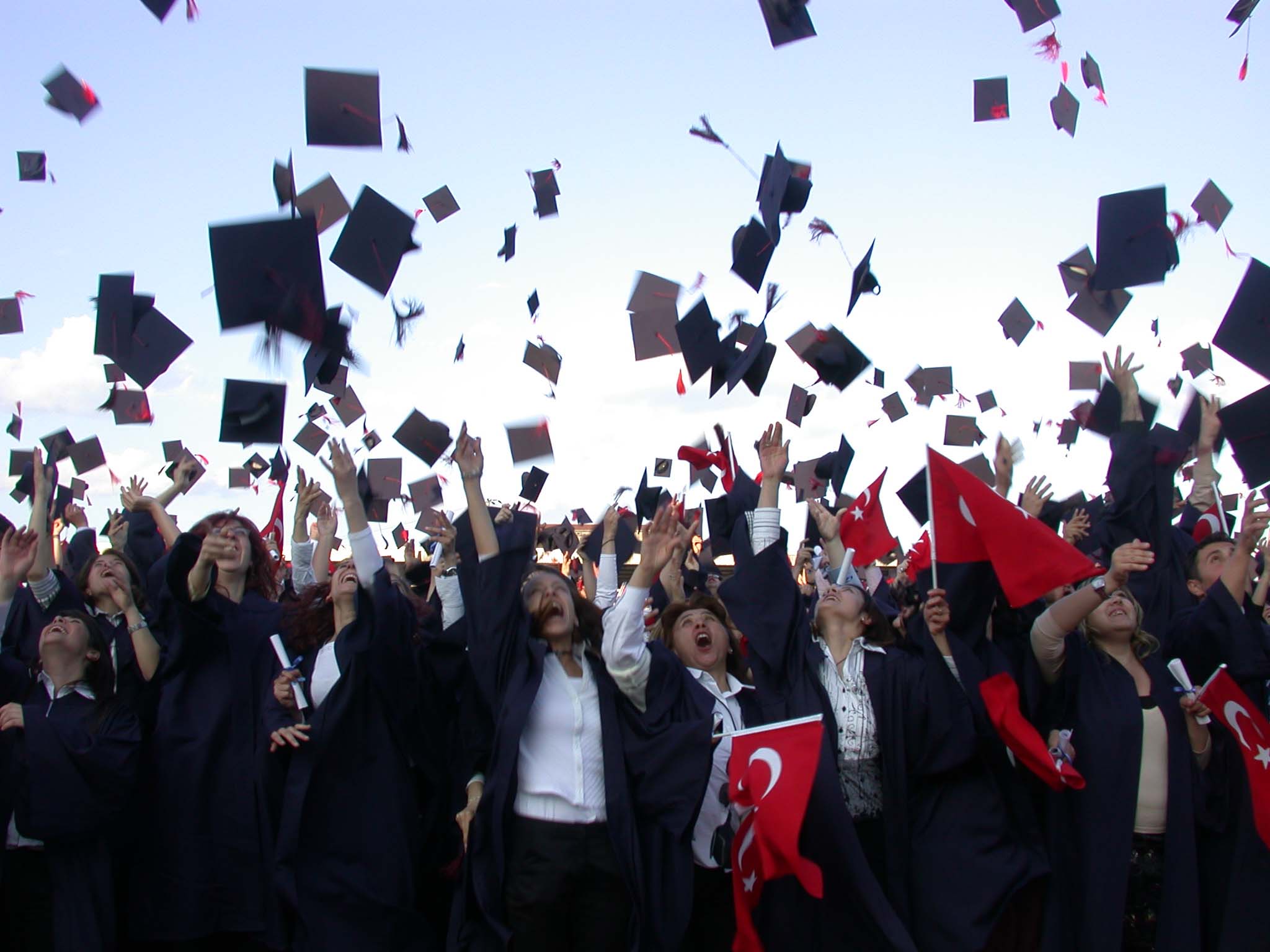 YÖK öğretim üyelerine zam istedi