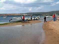 Erdek'te deniz çekildi