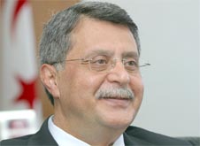 Hükümet için görev Soyer'in