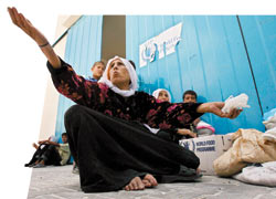 Gazze, en zor Ramazan’a başladı