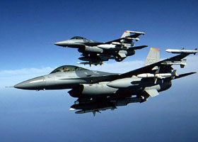 Yunan jetlerinden F-16'larımıza taciz