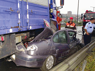 Bayramda yollar kana bulandı  