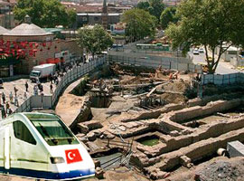 Marmaray tarihe çarptı