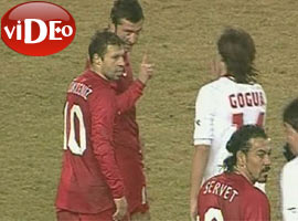 Millilerin FIFA'lık görüntüleri - Video