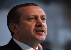 Başbakan YÖK'e yüklendi 