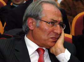 Van'da tartışılan seçim