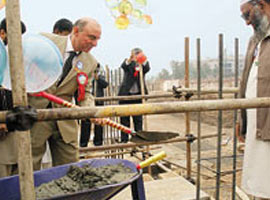 Kimse Yok mu'dan Pakistan'a 11. okul