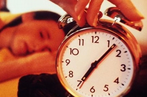 Saatler 25 Mart'da ileri alınıyor