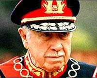 Eski diktatör Pinochet öldü 