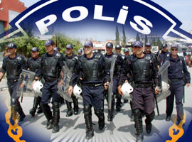 10 bin Üniversiteli polis görevde
