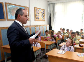 Yeni 'asker öğretmenler'