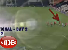 Yeşil sahalarda en komikler-Video