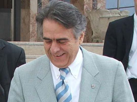 Aşkın'a ilk fiş cezası 