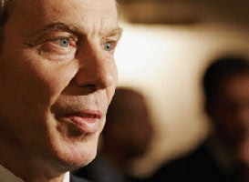 Blair'dan İran'a tehdit