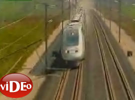 Mermiden hızlı TREN - Video