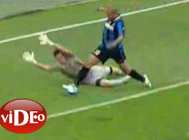 Penaltının bedelini ağır ödedi - Video