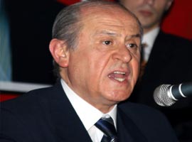 MHP liderler zirvesi önerdi 