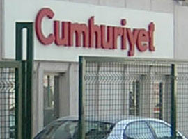 Cumhuriyet'e yayın durdurma 