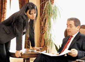 Bakan Şener'in masasındaki ANKET