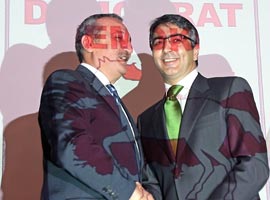 Birleşme bahane, para şahane