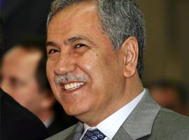 Arınç'tan ilginç Ecevit anısı