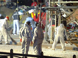 Patlama yerinde temizlik başladı 