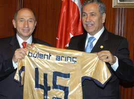 Fenerbahçe'den ARINÇ'a davet geldi