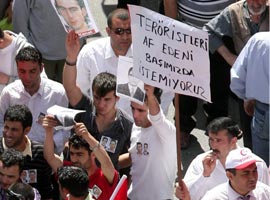 Anafartalar'da Sezer'e ilginç gönderme