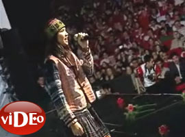 Vietnam'dan geldi,Türkçe söyledi-İzle