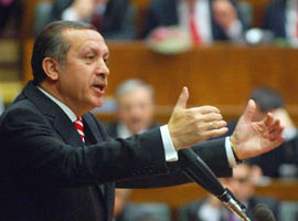 Erdoğan, milleti adres gösterdi