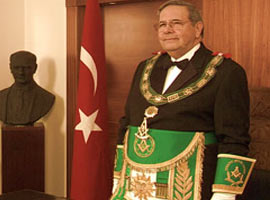 Masonlar, sandıkta hesaplaşıyor  
