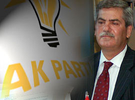 Ak Parti'de şok istifa 