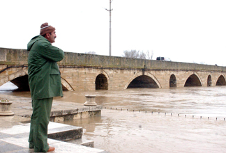 Bulgaristan barajlardan su bıraktı