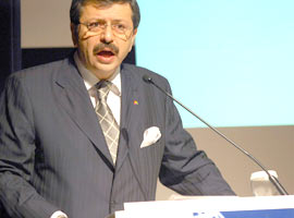 Hisarcıklıoğlu, AB'yi eleştirdi