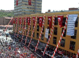 Anafartalar Çarşısı satışa çıkıyor  