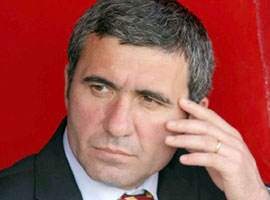Hagi, Steau Bükreş'te
