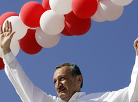 Ağar, AK Parti ve CHP'ye yüklendi