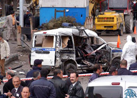 Van'da ölü sayısı 3 oldu 14 yaralı