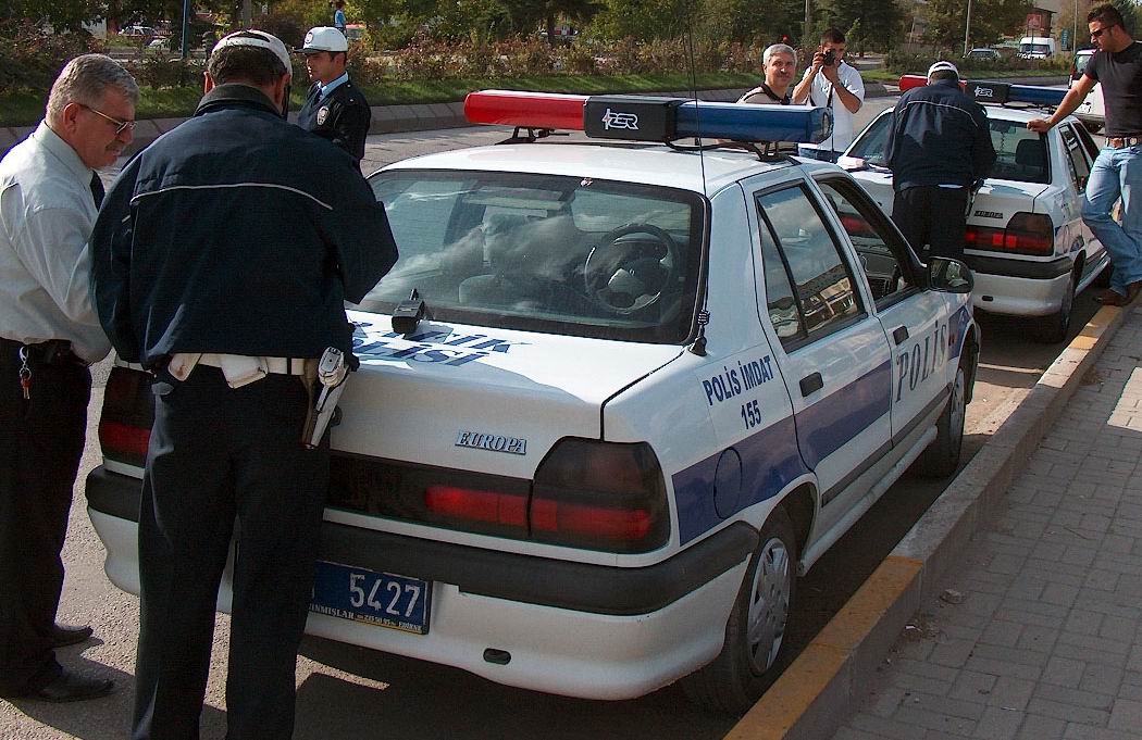 Polis Emniyet Şeridine girmeyecek