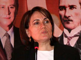 Meral Akşener'den demokratik duruş