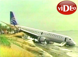 Uçak sulara gömülecekti - Video